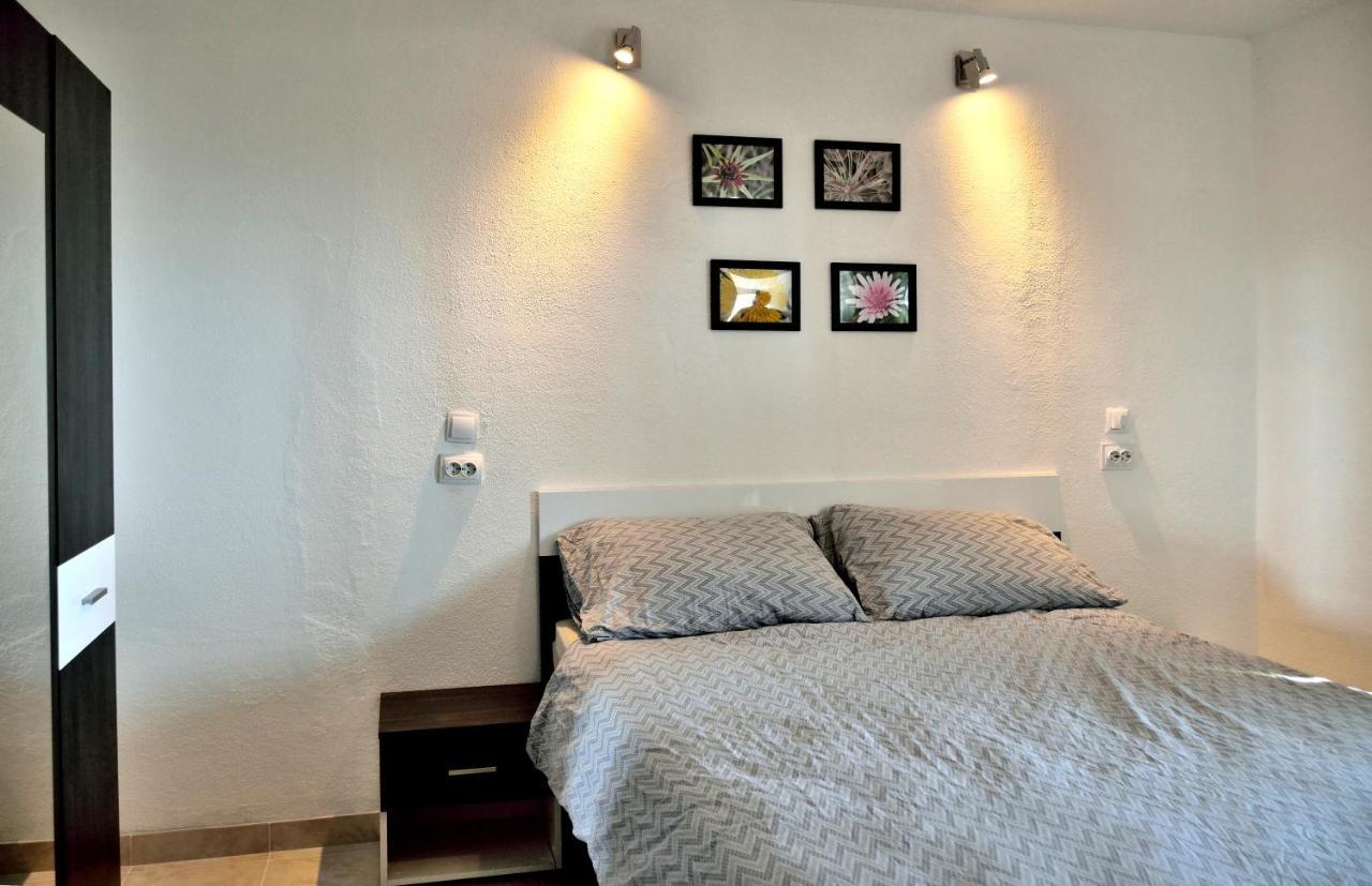 B&B On The Rocks Blizna Donja ภายนอก รูปภาพ