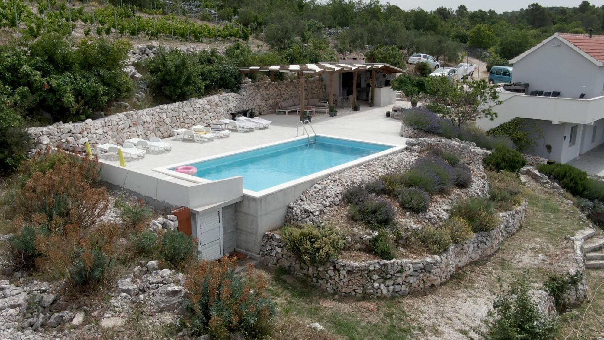 B&B On The Rocks Blizna Donja ภายนอก รูปภาพ